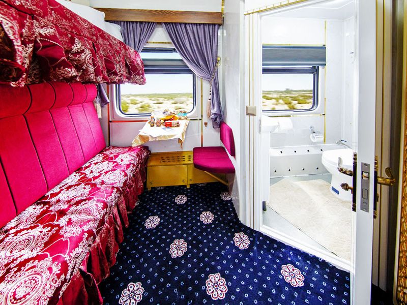 Туристический поезд Orient Silk Road Express отправился в новый рейс